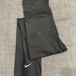 Nike Maternity Leggings (New, Black)